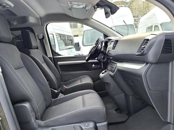 Peugeot Traveller I с пробегом 2021 года, цена 2 499 000 рублей, 371841 км, минивэн, Автокод Объявления
