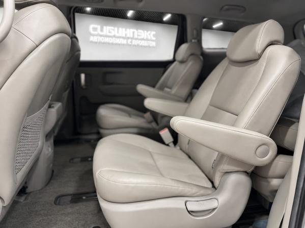 Kia Carnival III с пробегом 2020 года, цена 2 685 000 рублей, 89145 км, минивэн, Автокод Объявления