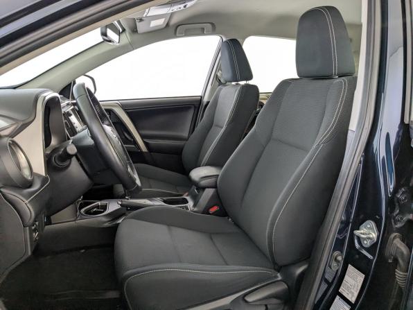 Toyota RAV4 IV (XA40) Рестайлинг с пробегом 2018 года, цена 2 430 000 рублей, 120339 км, внедорожник, Автокод Объявления