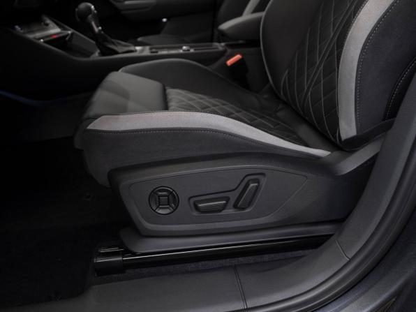 Audi Q3 II (F3) с пробегом 2026 года, цена 3 990 000 рублей, 33 км, внедорожник, Автокод Объявления