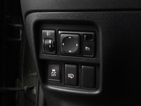 Nissan Juke I с пробегом 2012 года, цена 1 188 000 рублей, 119658 км, внедорожник, Автокод Объявления