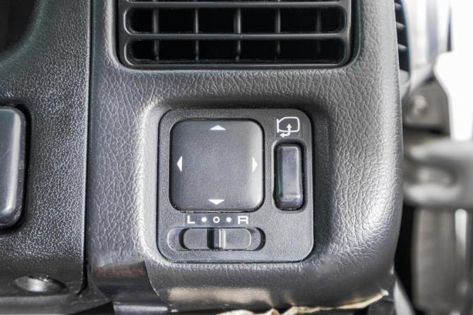 Mazda Bongo Friendee I с пробегом 1990 года, цена 419 000 рублей, 274000 км, минивэн, Автокод Объявления