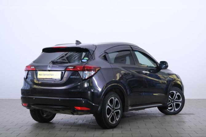 Honda Vezel I с пробегом 2017 года, цена 1 949 000 рублей, 127800 км, внедорожник, Автокод Объявления