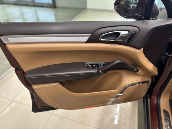 Porsche Cayenne II (958) с пробегом 2011 года, цена 2 450 000 рублей, 87463 км, внедорожник, Автокод Объявления
