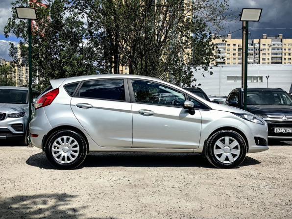 Ford Fiesta Mk6 Рестайлинг с пробегом 2015 года, цена 869 000 рублей, 84805 км, хэтчбек, Автокод Объявления
