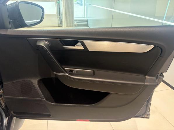 Volkswagen Passat B7 с пробегом 2014 года, цена 1 449 000 рублей, 117965 км, седан, Автокод Объявления