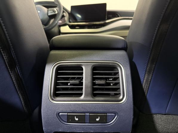 Haval F7 I Рестайлинг с пробегом 2023 года, цена 2 275 000 рублей, 62034 км, внедорожник, Автокод Объявления