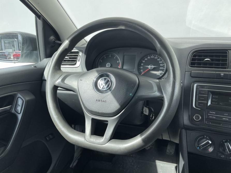 Volkswagen Polo V Рестайлинг Екатеринбург  - изображение 14