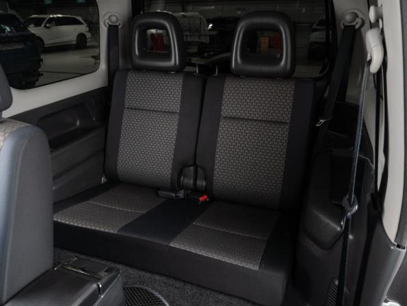 Suzuki Jimny III Рестайлинг 1 с пробегом 2011 года, цена 1 120 000 рублей, 155553 км, внедорожник, Автокод Объявления