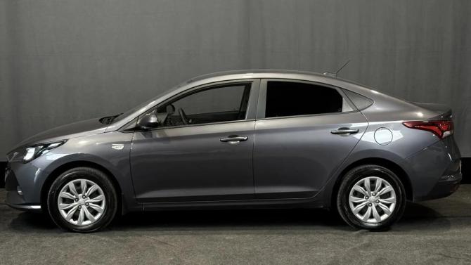 Hyundai Solaris II Рестайлинг с пробегом 2021 года, цена 1 600 000 рублей, 79667 км, седан, Автокод Объявления