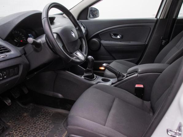 Renault Megane III с пробегом 2011 года, цена 540 000 рублей, 359036 км, хэтчбек, Автокод Объявления