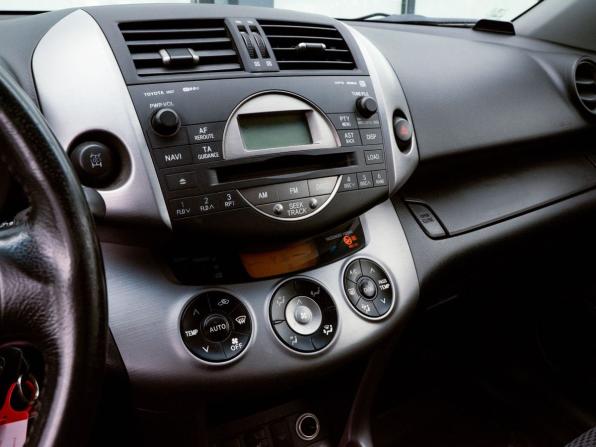 Toyota RAV4 III (XA30) с пробегом 2007 года, цена 1 065 000 рублей, 269320 км, внедорожник, Автокод Объявления