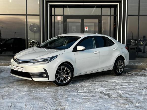 Toyota Corolla XI (E160 E170 E180) Рестайлинг 1 с пробегом 2018 года, цена 1 358 000 рублей, 105961 км, седан, Автокод Объявления