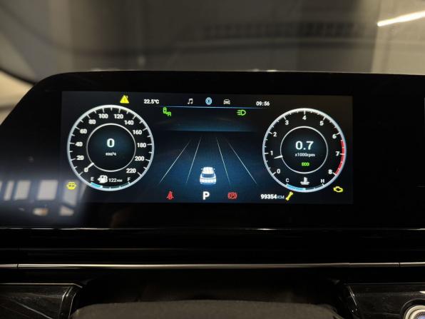 Omoda C5 I с пробегом 2022 года, цена 1 590 000 рублей, 99342 км, внедорожник, Автокод Объявления