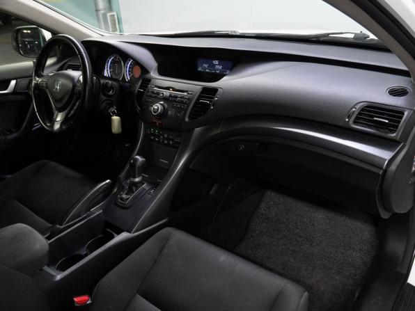 Honda Accord VIII Рестайлинг с пробегом 2012 года, цена 1 479 000 рублей, 202274 км, седан, Автокод Объявления