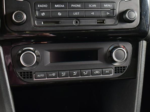 Volkswagen Polo V с пробегом 2014 года, цена 690 999 рублей, 177927 км, седан, Автокод Объявления