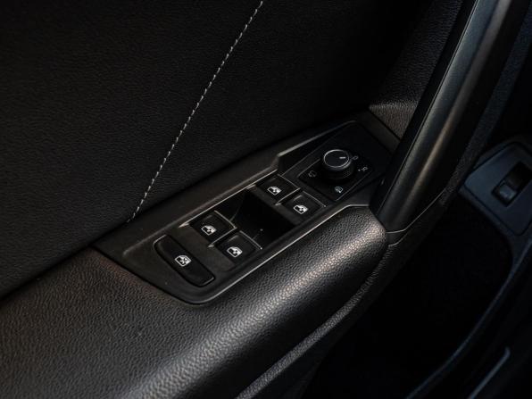 Volkswagen Tiguan II Рестайлинг с пробегом 2021 года, цена 3 590 000 рублей, 113757 км, внедорожник, Автокод Объявления