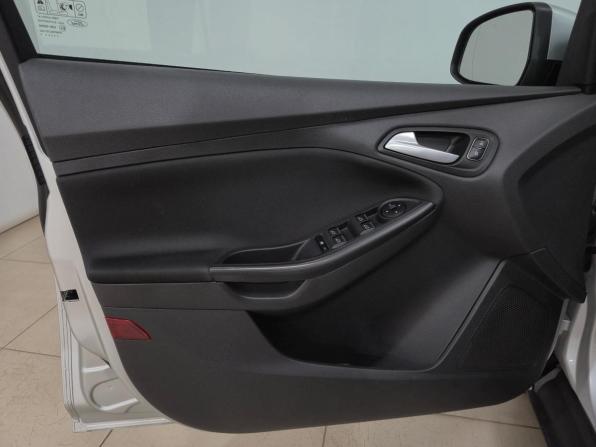 Ford Focus III Рестайлинг с пробегом 2017 года, цена 1 310 000 рублей, 64786 км, седан, Автокод Объявления