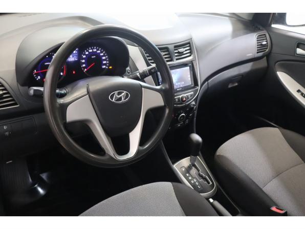 Hyundai Solaris I с пробегом 2014 года, цена 799 000 рублей, 155830 км, седан, Автокод Объявления