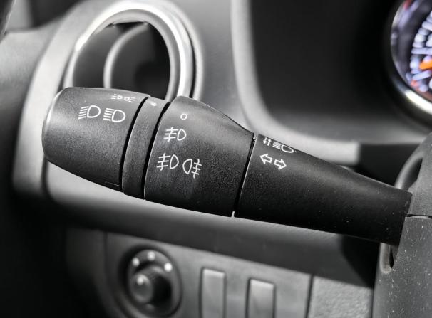 Renault Sandero II с пробегом 2015 года, цена 799 000 рублей, 130285 км, хэтчбек, Автокод Объявления