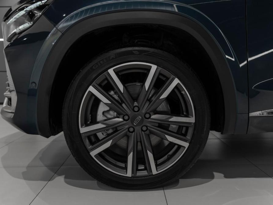 Geely Monjaro I Москва  - изображение 29
