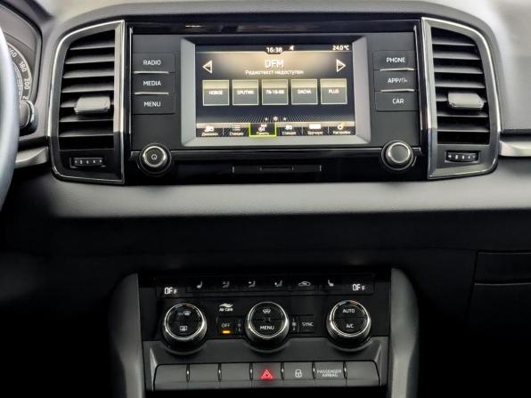 Skoda Karoq I с пробегом 2022 года, цена 2 650 000 рублей, 86264 км, внедорожник, Автокод Объявления