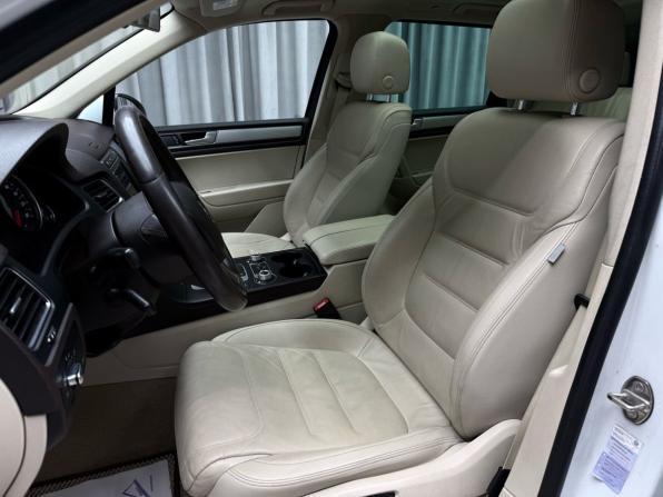 Volkswagen Touareg II Рестайлинг с пробегом 2015 года, цена 2 799 000 рублей, 188000 км, внедорожник, Автокод Объявления