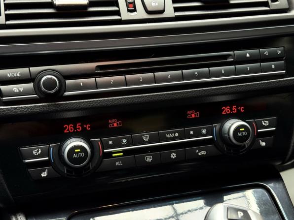 BMW 5 серии VI (F10/F11/F07) с пробегом 2011 года, цена 1 999 000 рублей, 215482 км, седан, Автокод Объявления