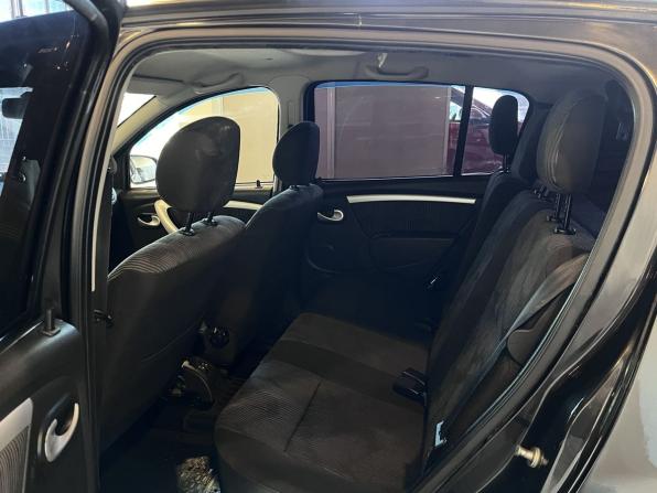 Renault Sandero I с пробегом 2011 года, цена 435 000 рублей, 209045 км, хэтчбек, Автокод Объявления