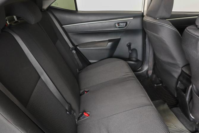 Toyota Corolla XI (E160 E170 E180) с пробегом 2014 года, цена 1 099 000 рублей, 230000 км, седан, Автокод Объявления