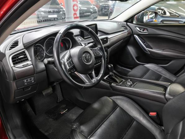 Mazda 6 III (GJ) Рестайлинг с пробегом 2015 года, цена 1 998 000 рублей, 108000 км, седан, Автокод Объявления