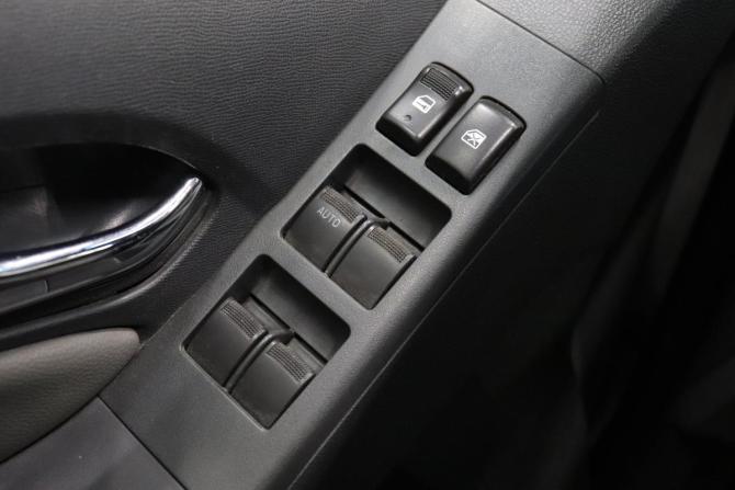 Chevrolet TrailBlazer II с пробегом 2014 года, цена 1 595 000 рублей, 171031 км, внедорожник, Автокод Объявления