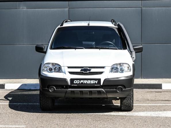 Chevrolet Niva I Рестайлинг с пробегом 2016 года, цена 799 000 рублей, 92049 км, внедорожник, Автокод Объявления