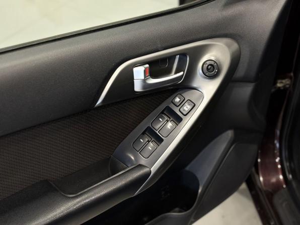Kia Cerato II с пробегом 2011 года, цена 849 000 рублей, 258000 км, седан, Автокод Объявления