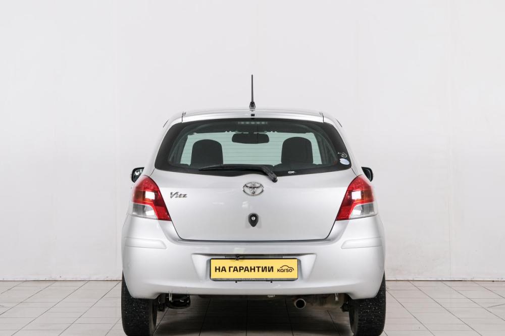 Toyota Vitz II (XP90) Красноярск  - изображение 6