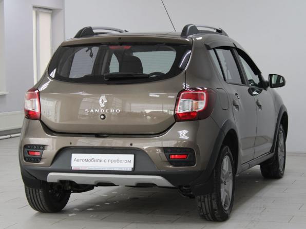 Renault Sandero II Рестайлинг с пробегом 2021 года, цена 1 499 900 рублей, 50152 км, хэтчбек, Автокод Объявления