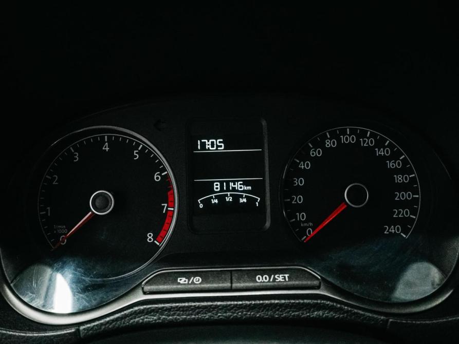 Volkswagen Polo V Рестайлинг Красноярск  - изображение 20