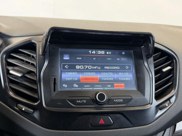 Lada (ВАЗ) Vesta I с пробегом 2017 года, цена 739 000 рублей, 177494 км, седан, Автокод Объявления