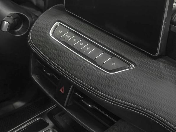 Haval Jolion I с пробегом 2024 года, цена 1 959 900 рублей, 42000 км, внедорожник, Автокод Объявления
