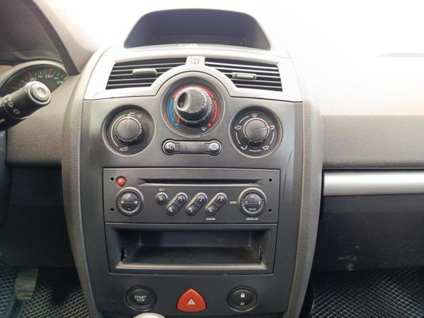 Renault Megane II Рестайлинг с пробегом 2009 года, цена 445 000 рублей, 249718 км, универсал, Автокод Объявления