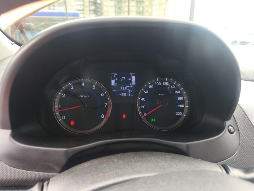 Hyundai Solaris I Рестайлинг Санкт-Петербург  - изображение 6