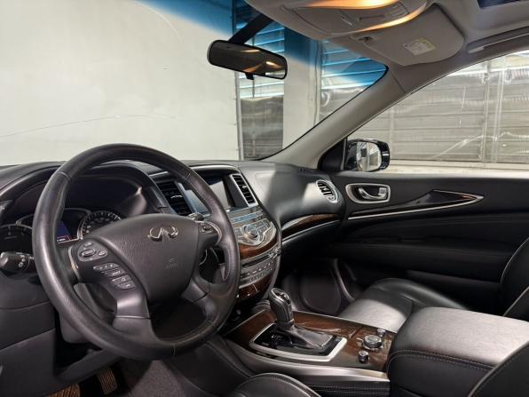 Infiniti QX60 I Рестайлинг с пробегом 2017 года, цена 2 499 800 рублей, 124000 км, внедорожник, Автокод Объявления