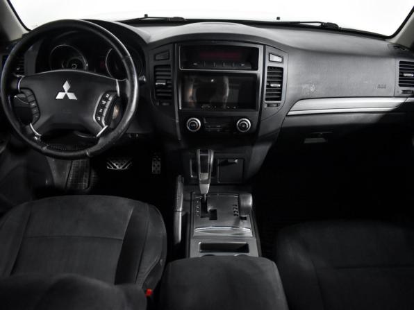 Mitsubishi Pajero IV Рестайлинг 1 с пробегом 2013 года, цена 1 639 000 рублей, 280000 км, внедорожник, Автокод Объявления
