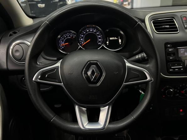 Renault Sandero II Рестайлинг с пробегом 2021 года, цена 1 230 000 рублей, 98934 км, хэтчбек, Автокод Объявления