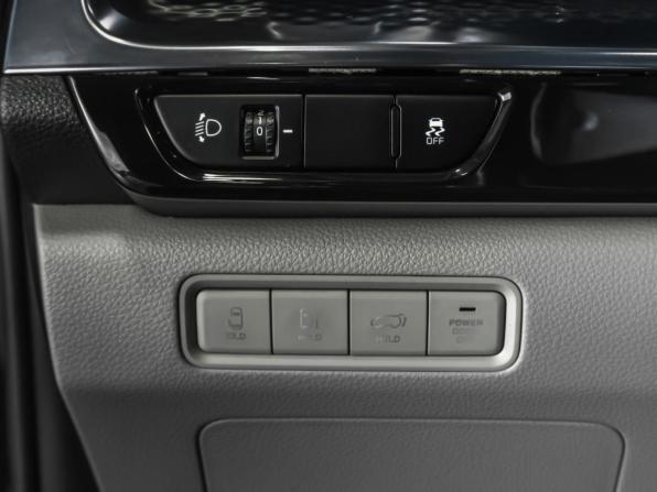 Kia Carnival IV с пробегом 2022 года, цена 4 999 000 рублей, 79263 км, минивэн, Автокод Объявления