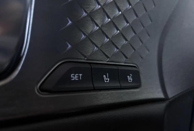 Kia Sorento IV с пробегом 2022 года, цена 4 350 000 рублей, 82579 км, внедорожник, Автокод Объявления
