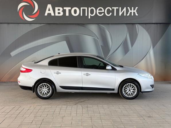 Renault Fluence I с пробегом 2010 года, цена 675 000 рублей, 208700 км, седан, Автокод Объявления