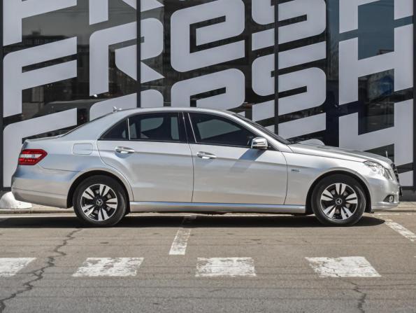 Mercedes-Benz E-Класс IV (W212 S212 C207) с пробегом 2010 года, цена 1 685 000 рублей, 228326 км, седан, Автокод Объявления
