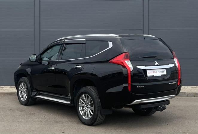 Mitsubishi Pajero Sport III с пробегом 2017 года, цена 2 570 000 рублей, 113236 км, внедорожник, Автокод Объявления