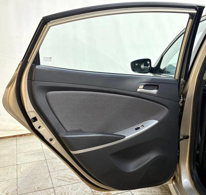 Hyundai Solaris I Санкт-Петербург  - изображение 15